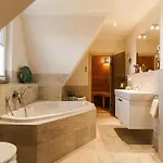 Komfortables Mit Sauna In Nyaraló Fuhlendorf