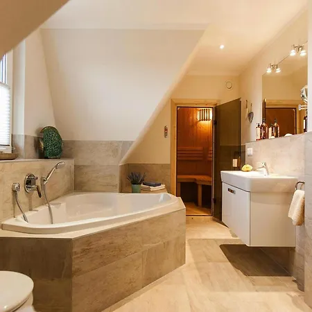 Komfortables Mit Sauna In Feriehus Fuhlendorf (Mecklenburg-Vorpommern)