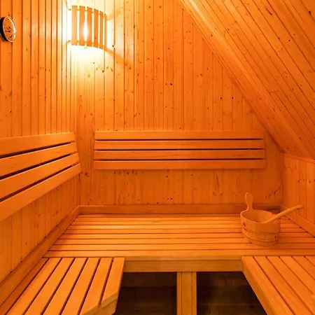 Komfortables Mit Sauna In *